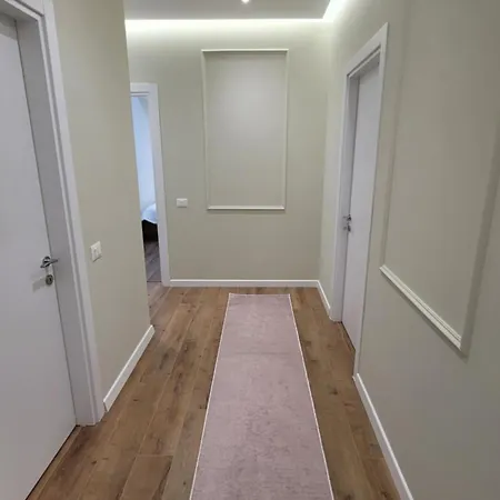 Апартаменты Comfort Тирана