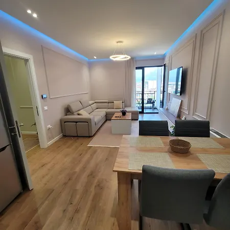 Comfort Apartment *
